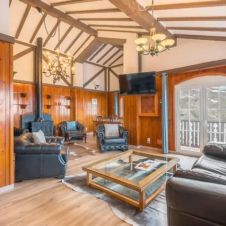 Sierra Nevada Apartment